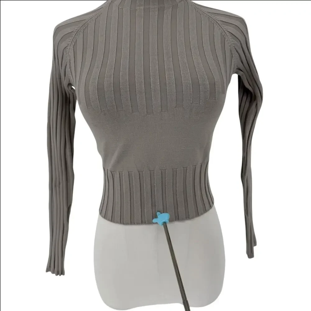 Y2K Vintage Grey Silk Blend Crop Top Long Sleeve Turtleneck Sweater L Casual